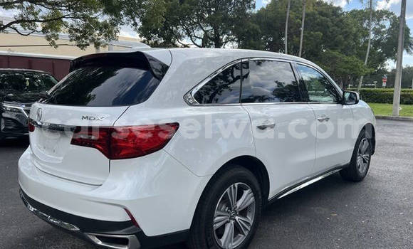 Buy Used Acura MDX White Car in Mont Fleuri in Greater Victoria Buy Used Acura MDX White Car in Mont Fleuri in Greater Victoria
