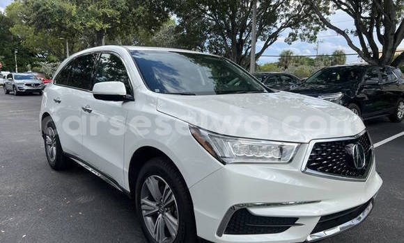 Buy Used Acura MDX White Car in Mont Fleuri in Greater Victoria Buy Used Acura MDX White Car in Mont Fleuri in Greater Victoria