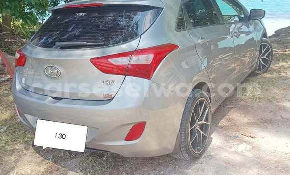 Buy Used Hyundai Accent Other Car in Anse Aux Pins in East Mahé Buy Used Hyundai Accent Other Car in Anse Aux Pins in East Mahé