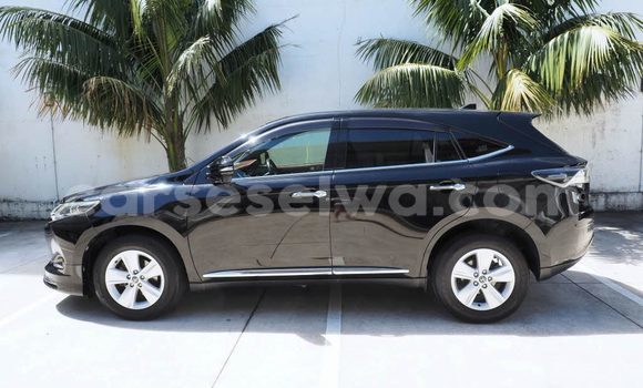 Buy Used Toyota Harrier Black Car in Mont Buxton in Greater Victoria Buy Used Toyota Harrier Black Car in Mont Buxton in Greater Victoria