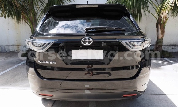 Buy Used Toyota Harrier Black Car in Mont Buxton in Greater Victoria Buy Used Toyota Harrier Black Car in Mont Buxton in Greater Victoria