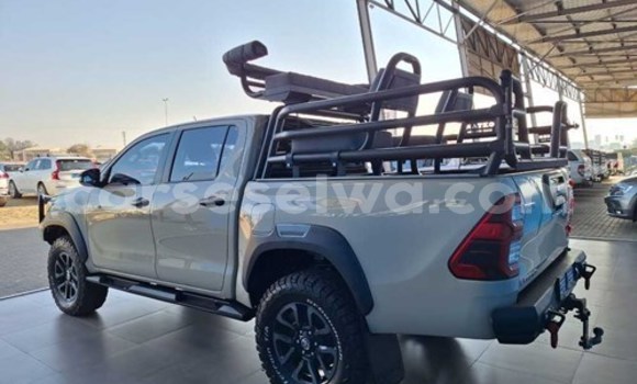 Buy Used Toyota Hilux Brown Car in Saint Louis in Greater Victoria Buy Used Toyota Hilux Brown Car in Saint Louis in Greater Victoria