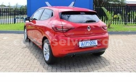 Buy Used Renault Clio Red Car in La Plaine St. André? in East Mahé Buy Used Renault Clio Red Car in La Plaine St. André? in East Mahé