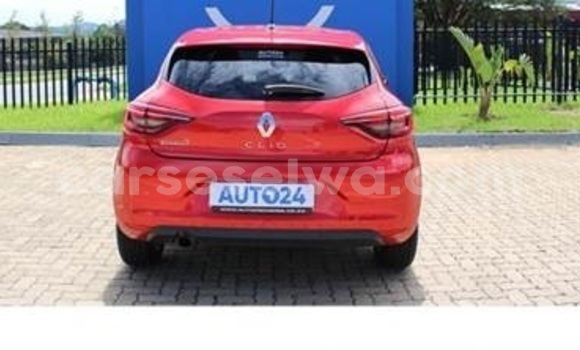 Buy Used Renault Clio Red Car in La Plaine St. André? in East Mahé Buy Used Renault Clio Red Car in La Plaine St. André? in East Mahé