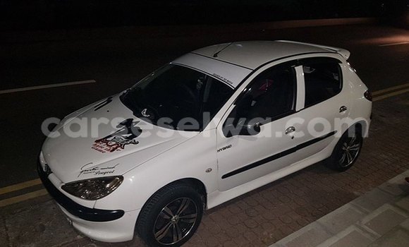 Acheter Occasion Voiture Peugeot 206 Blanc à Beau Vallon, Nord Mahé