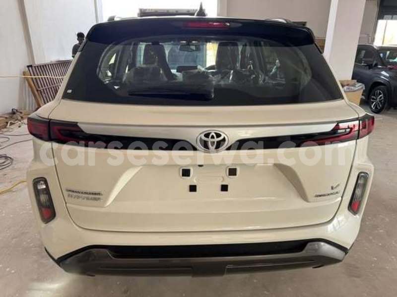 Big with watermark toyota hilux west mahe anse boileau 8118