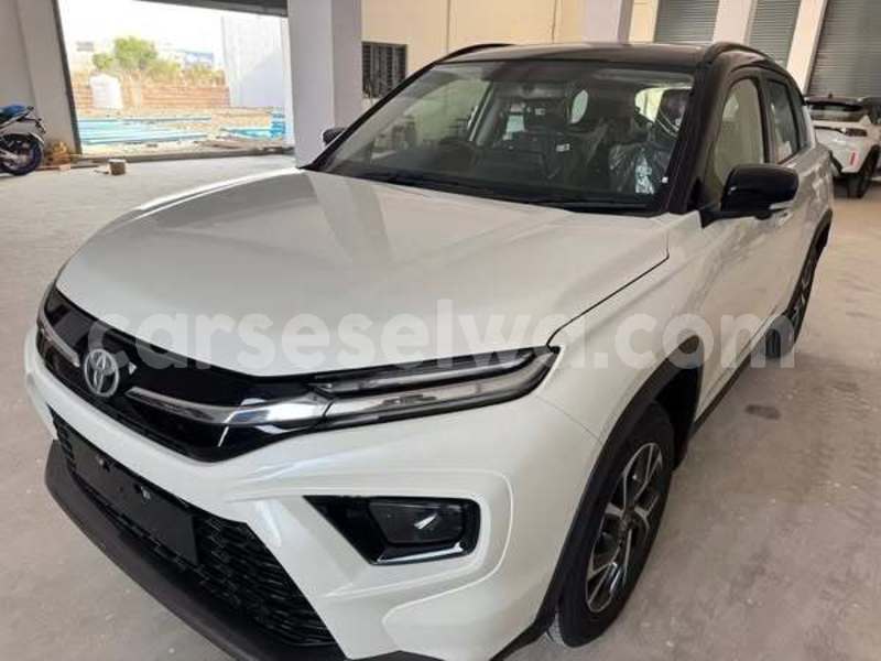 Big with watermark toyota hilux west mahe anse boileau 8118