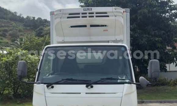 Buy Used Mitsubishi FTO Other Car in Anse Boileau in West Mahé Buy Used Mitsubishi FTO Other Car in Anse Boileau in West Mahé