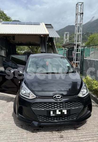 Big with watermark hyundai grand i10 south mahe baie lazare 8126