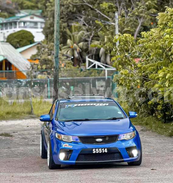 Big with watermark kia cerato victoria mahe 8139