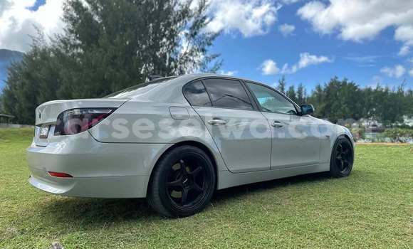 Acheter Occasion Voiture BMW E3 Blanc à Mahé, Victoria Acheter Occasion Voiture BMW E3 Blanc à Mahé, Victoria