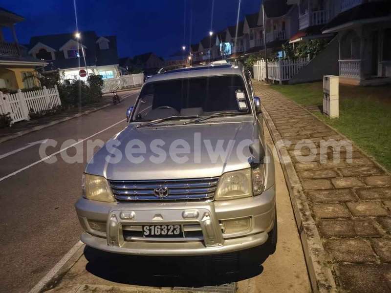 Big with watermark toyota prado victoria mahe 8148