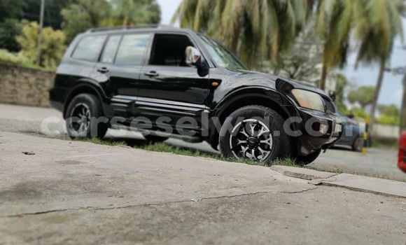 Acheter Occasion Voiture Mitsubishi Pajero Noir à Mahé, Victoria Acheter Occasion Voiture Mitsubishi Pajero Noir à Mahé, Victoria