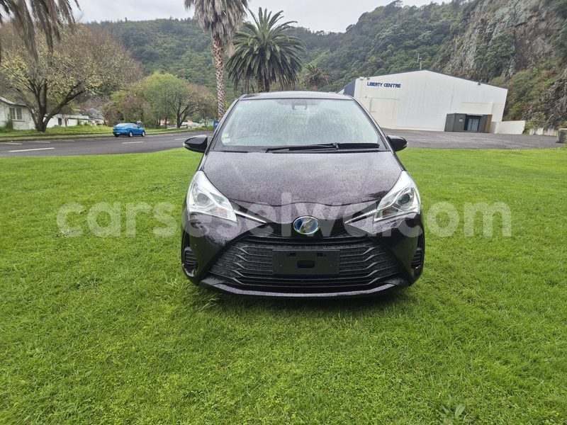 Big with watermark toyota vitz greater victoria saint louis 8207