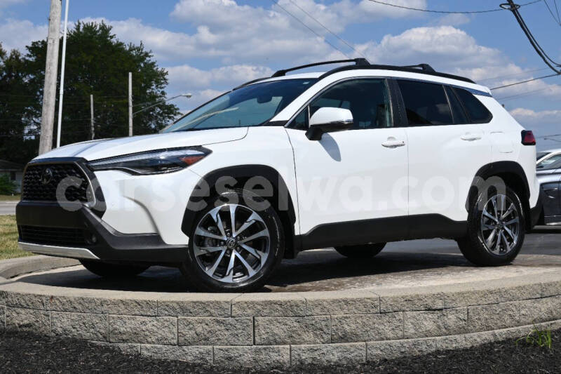 Big with watermark toyota corolla cross greater victoria saint louis 8216