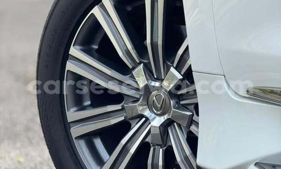 Acheter Occasion Voiture Lexus LX 450 Blanc à Victoria, East africa Acheter Occasion Voiture Lexus LX 450 Blanc à Victoria, East africa