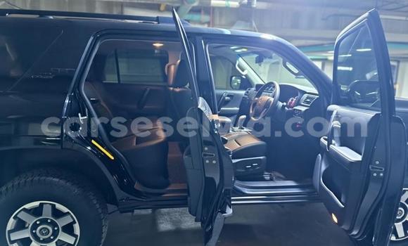 Acheter Occasion Voiture Toyota 4Runner Noir à Victoria, East africa Acheter Occasion Voiture Toyota 4Runner Noir à Victoria, East africa