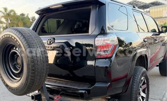 Acheter Occasion Voiture Toyota 4Runner Noir à Victoria, East africa Acheter Occasion Voiture Toyota 4Runner Noir à Victoria, East africa