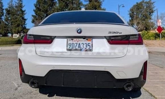 Buy Used BMW 3–Series White Car in Anse Etoile in North Mahé Buy Used BMW 3–Series White Car in Anse Etoile in North Mahé