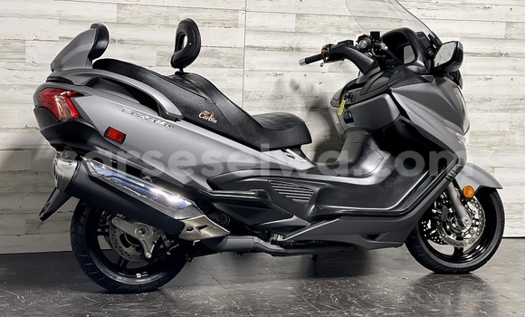 Acheter Occasion Moto Suzuki Burgman Noir à Anse Boileau, West Mahé Acheter Occasion Moto Suzuki Burgman Noir à Anse Boileau, West Mahé