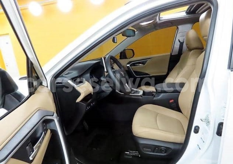 Big with watermark toyota rav4 south mahe anse royale 8254