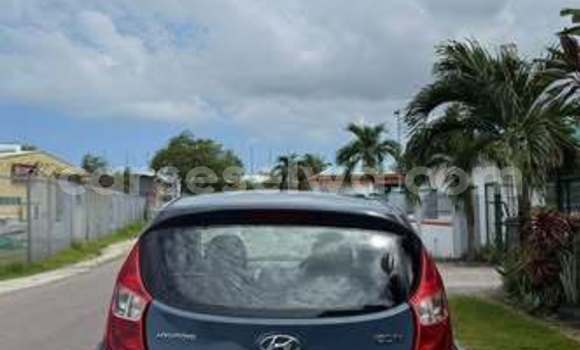 Buy Used Hyundai Accent Other Car in Mahe in Victoria Buy Used Hyundai Accent Other Car in Mahe in Victoria