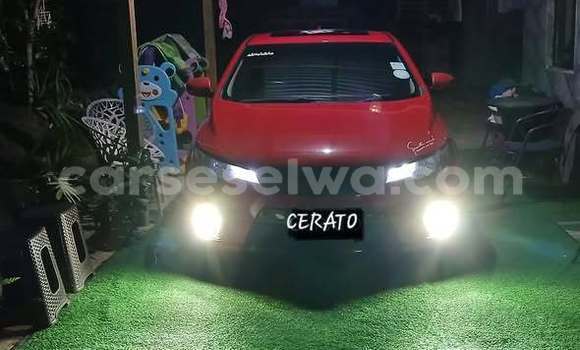 Buy Used Kia Cerato Red Car in Mahe in Victoria
