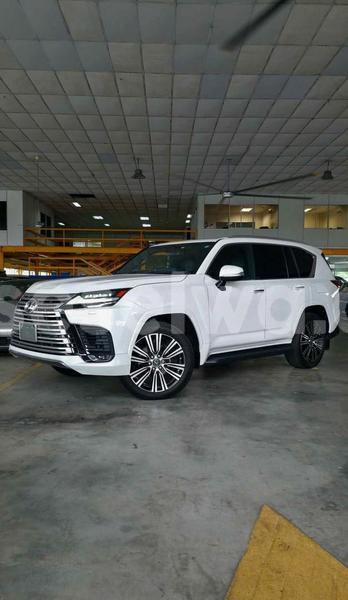 Big with watermark lexus lx east africa victoria 8272
