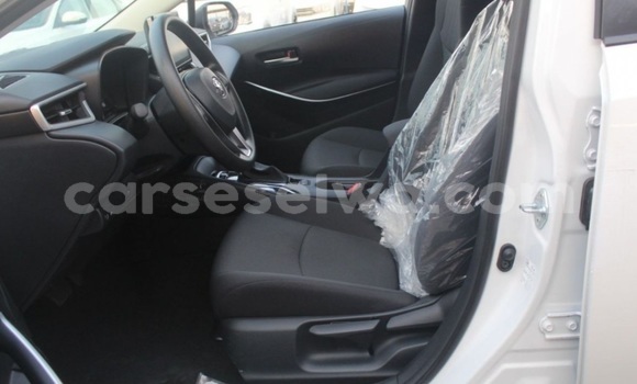 Buy Used Toyota Corolla White Car in Mahe in Victoria Buy Used Toyota Corolla White Car in Mahe in Victoria