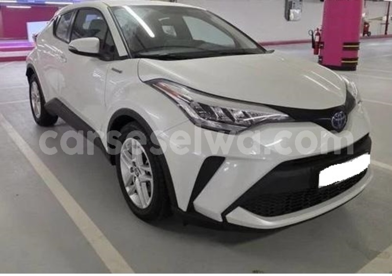 Big with watermark toyota c hr victoria mahe 8275