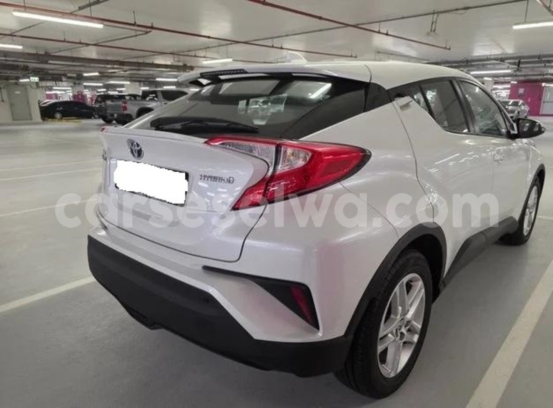 Big with watermark toyota c hr victoria mahe 8275