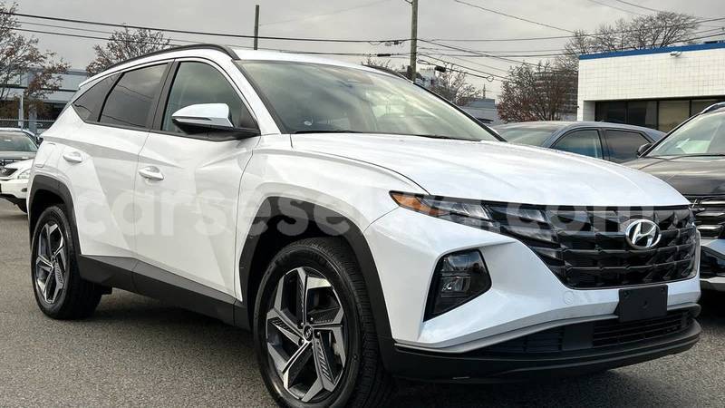 Big with watermark hyundai tucson greater victoria bel air 8282