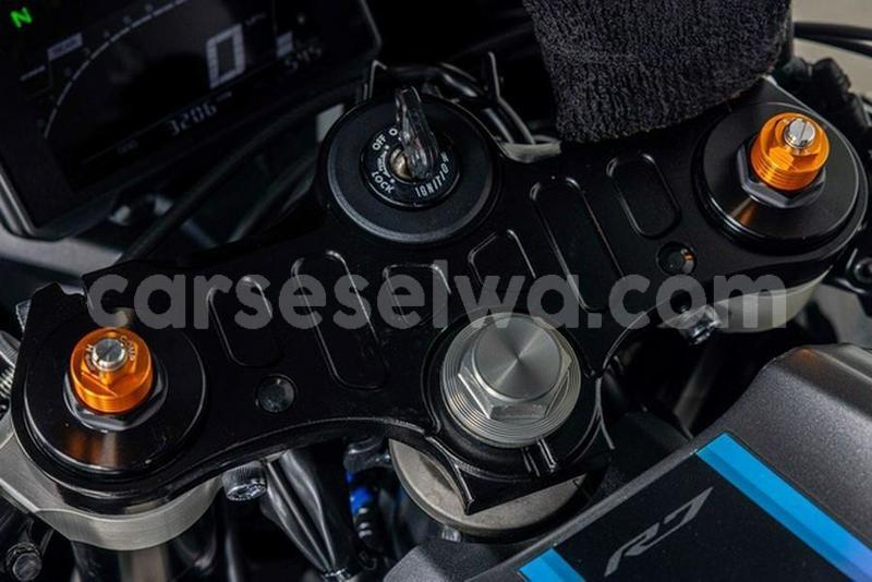 Big with watermark yamaha yzf east africa victoria 8284