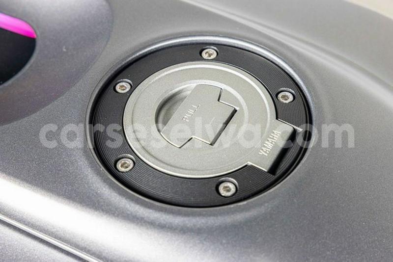 Big with watermark yamaha yzf east africa victoria 8284