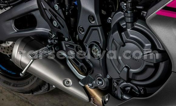Buy Used Yamaha YZF Black Bike in Victoria in East africa Buy Used Yamaha YZF Black Bike in Victoria in East africa