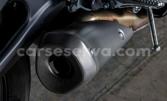 Buy Used Yamaha YZF Black Bike in Victoria in East africa Buy Used Yamaha YZF Black Bike in Victoria in East africa