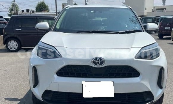 Acheter Occasion Voiture Toyota Yaris Blanc à Bel Ombre, West Mahé