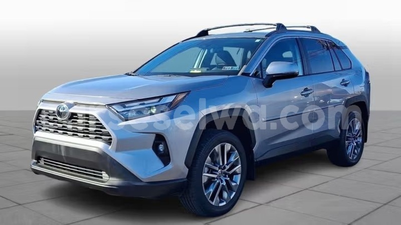 Big with watermark toyota rav4 greater victoria bel air 8287