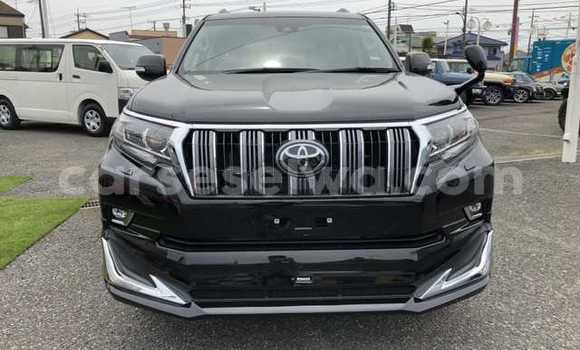 Acheter Neuf Voiture Toyota Land Cruiser Prado Noir à Anse Aux Pins, East Mahé Acheter Neuf Voiture Toyota Land Cruiser Prado Noir à Anse Aux Pins, East Mahé