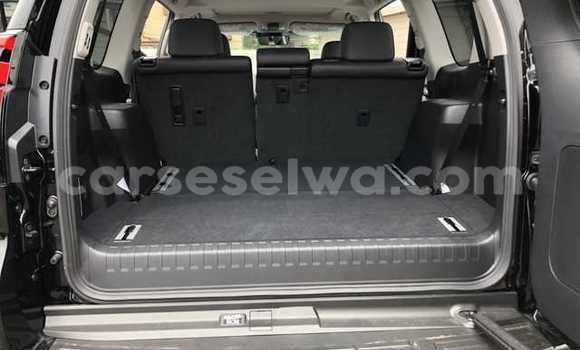 Acheter Neuf Voiture Toyota Land Cruiser Prado Noir à Anse Aux Pins, East Mahé Acheter Neuf Voiture Toyota Land Cruiser Prado Noir à Anse Aux Pins, East Mahé