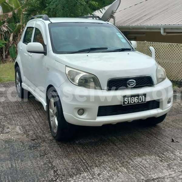 Big with watermark daihatsu terios victoria mahe 8308