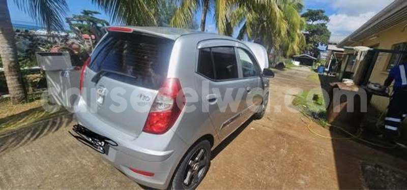 Big with watermark toyota corolla victoria mahe 8313