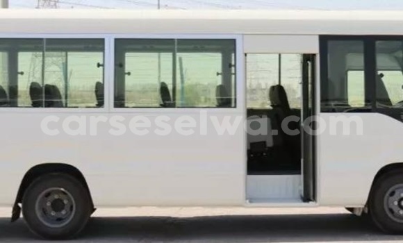 Acheter Occasion Voiture Toyota Coaster Blanc à Bel Ombre, West Mahé Acheter Occasion Voiture Toyota Coaster Blanc à Bel Ombre, West Mahé