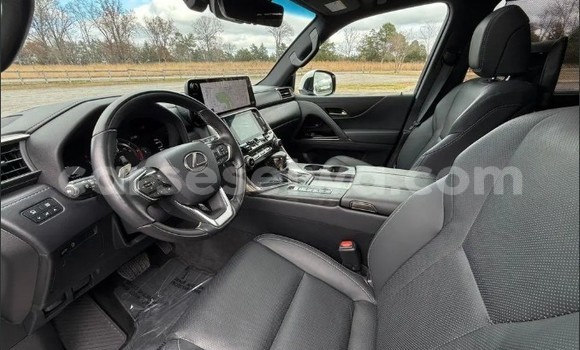 Buy Used Lexus LX White Car in Beau Vallon in North Mahé Buy Used Lexus LX White Car in Beau Vallon in North Mahé