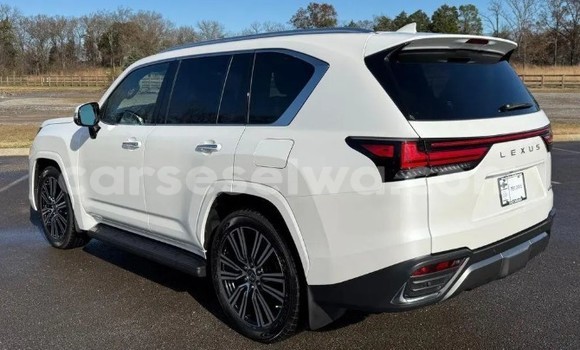 Buy Used Lexus LX White Car in Beau Vallon in North Mahé Buy Used Lexus LX White Car in Beau Vallon in North Mahé