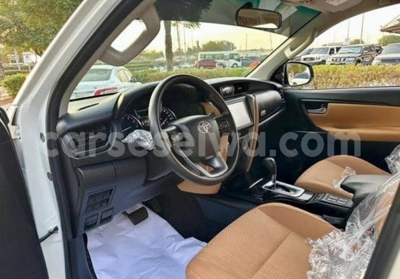 Big with watermark toyota fortuner greater victoria bel air 8325