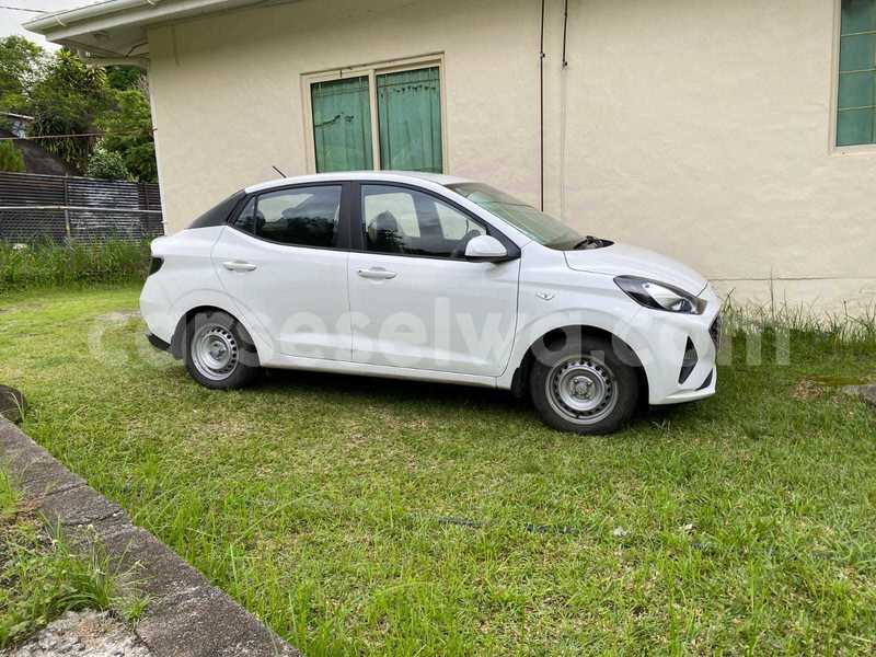 Big with watermark hyundai grand i10 west mahe bel ombre 8332