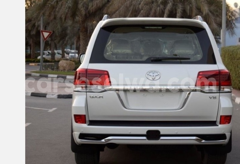Big with watermark toyota land cruiser west mahe bel ombre 8334