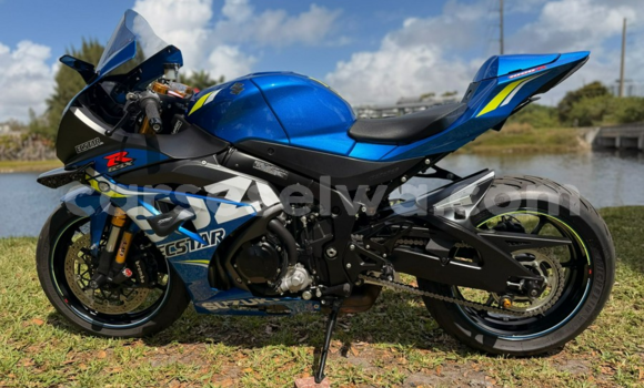 Buy Used Suzuki GSX–R Blue Bike in Baie Lazare in South Mahé