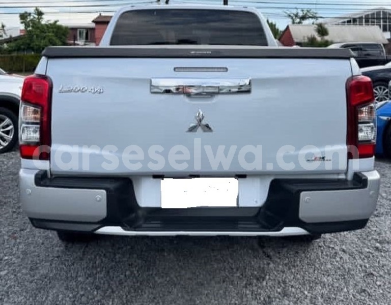 Big with watermark mitsubishi l200 greater victoria bel air 8338